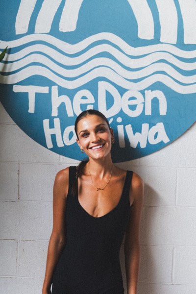 A Den instructor at the Haleʻiwa studio